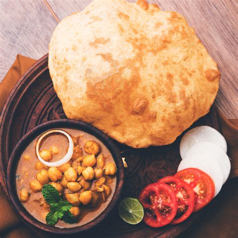 chola bhatura.